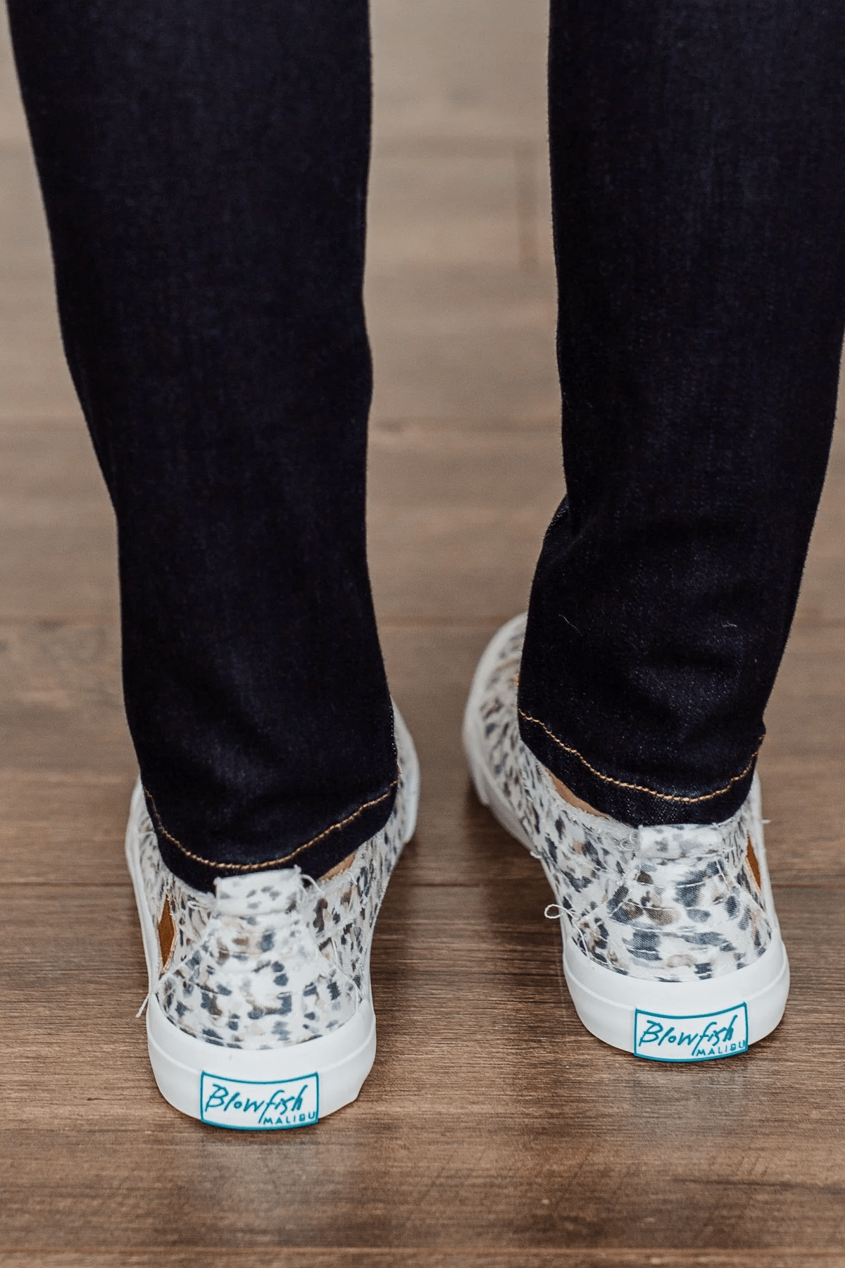 Blowfish Malibu Play Off White Rainforest Leopard 6.5 M 193529136692 Shoe Deals Outlet