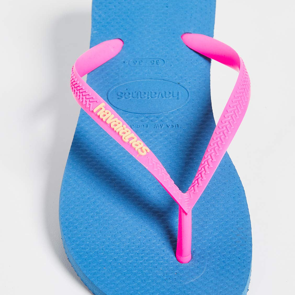 Havaianas Brazil Logo Flip Flops - Unisex Navy Shoe Deals Outlet