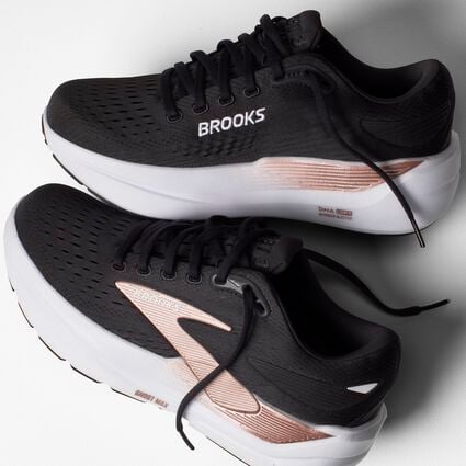Brooks Ghost Max 3 Black / Black / Rose Gold 7.5 B 195394696844 Shoe Deals Outlet