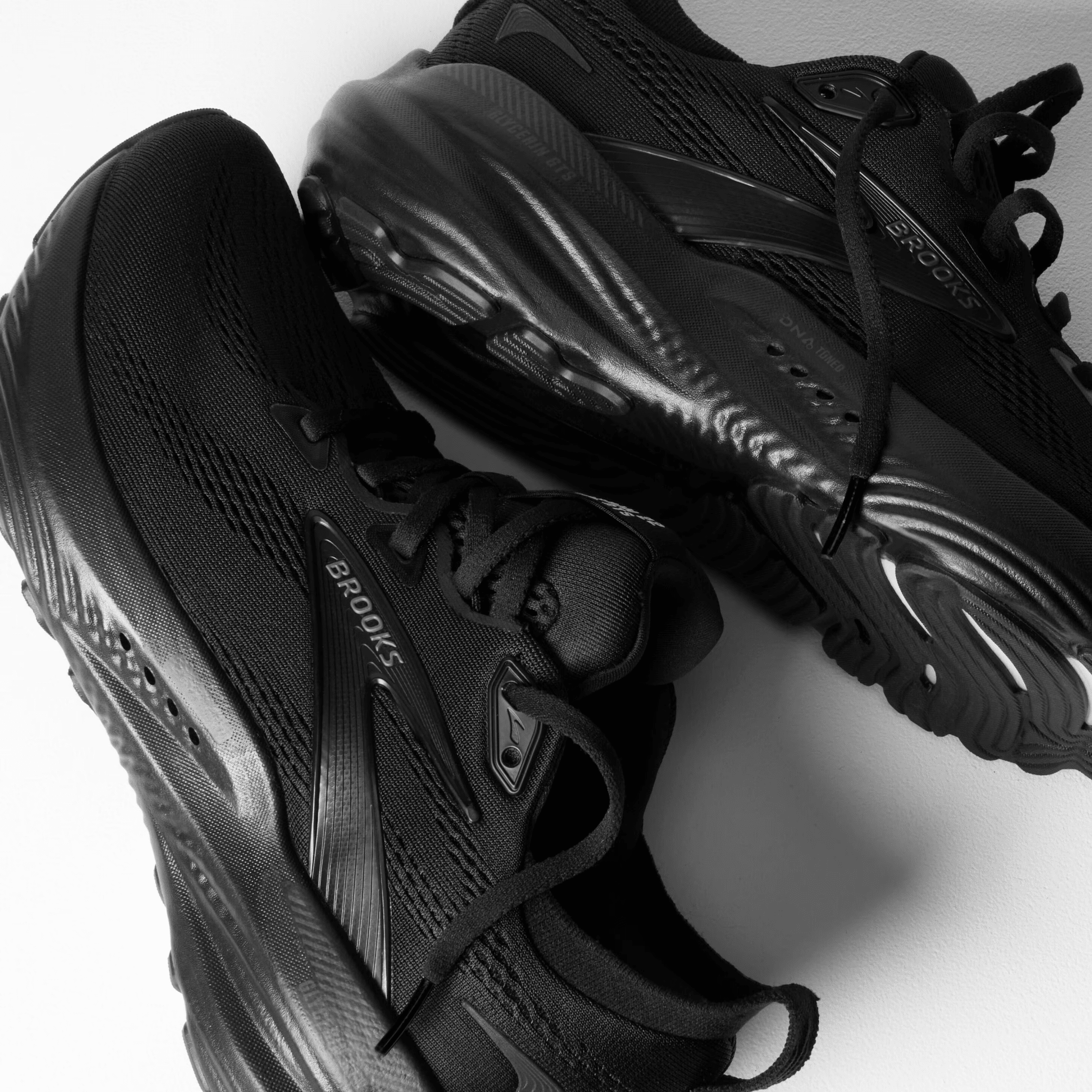 Brooks Glycerin GTS 22 Black / Black / Ebony 10.5 D 195394602531 Shoe Deals Outlet