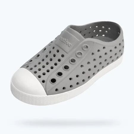 Native Shoes Jefferson Child Pigeon grey/ shell white 5 4894401480112 Shoe Deals Outlet