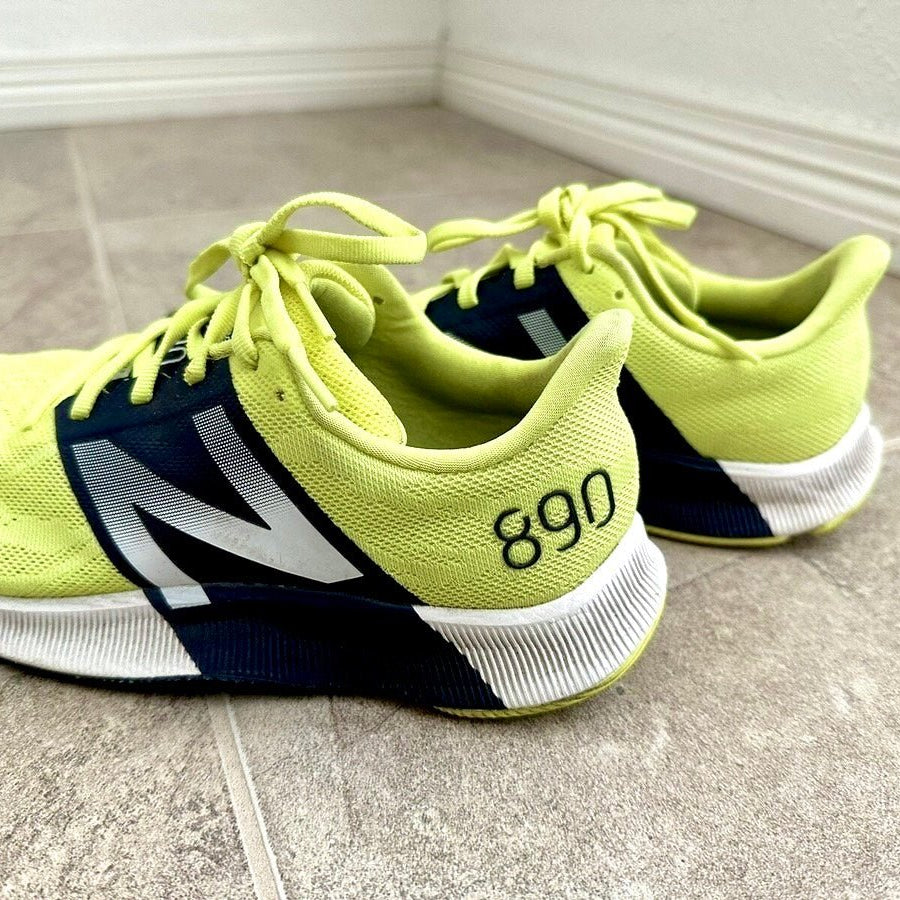 New Balance FuelCell 890 V8 Lemon Slush / Summer Fog 9.5 M 194182004342 Shoe Deals Outlet