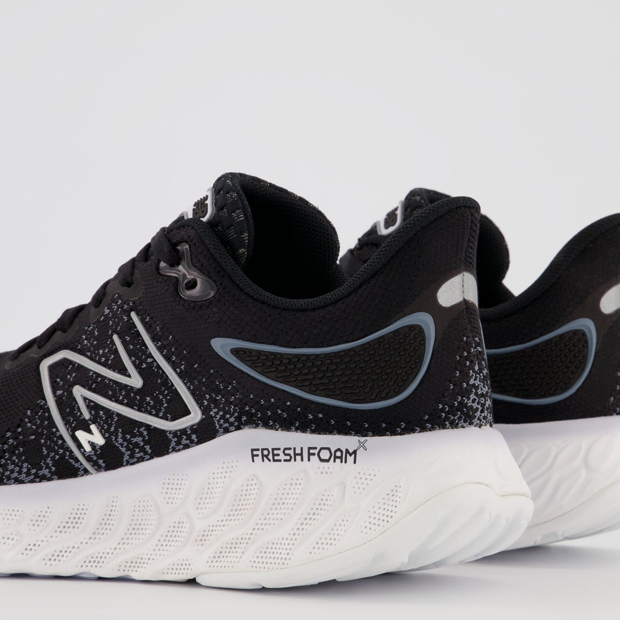New Balance 1080 Fresh Foam W1080B12 - Women's Black/Thunder/Violet Haze Shoe Deals Outlet