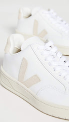 Veja V-12 Leather - Women