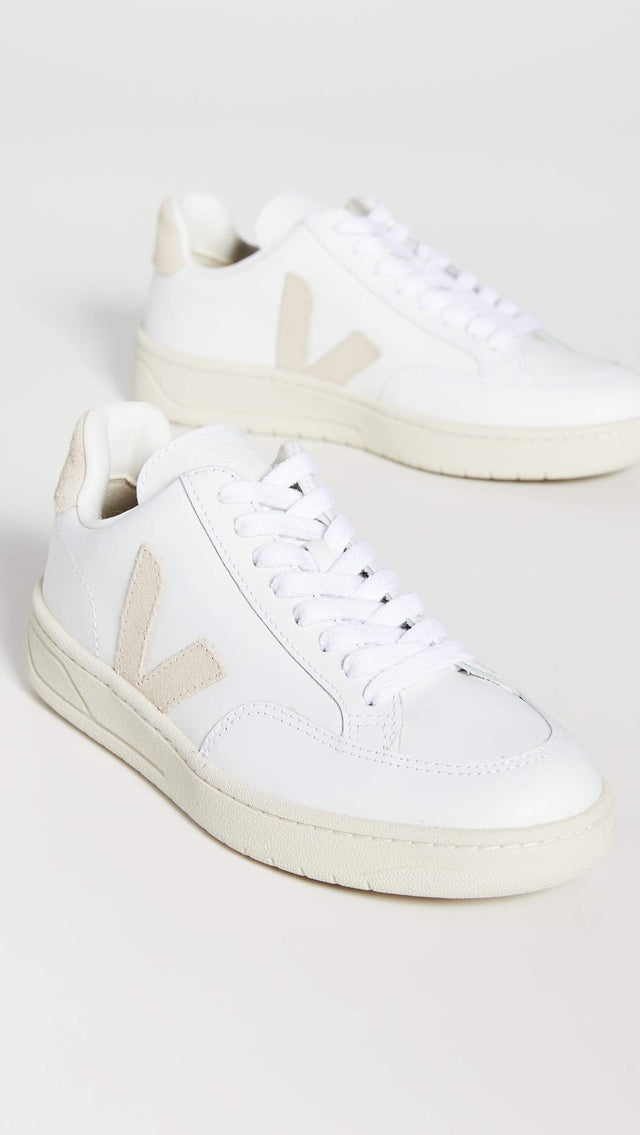 Veja V-12 Leather - Women