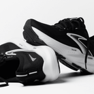 Brooks Glycerin 22 Black / Grey / White 11.5 D 0195394600612 Shoe Deals Outlet