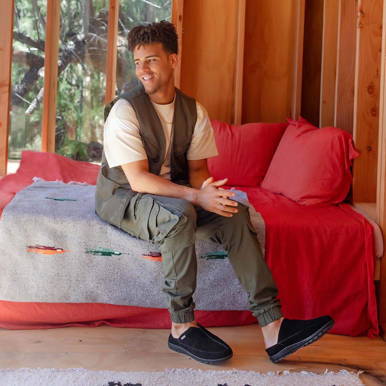 BEARPAW Bruce - Men's Black Shoe Deals Outlet