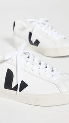VEJA Esplar Logo - Women's Extra White/Black Shoe Deals Outlet