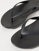 FitFlop IQushion Ergonomic Flip - Flops - Men's Black Shoe Deals Outlet