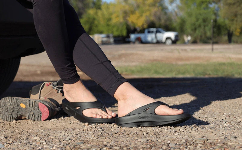 OOFOS Original Flip Flop Sandals Black Men's 3 / Women's 5 M 848282002035 Shoe Deals Outlet