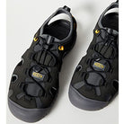 KEEN Solr - Men's Black/Gold Shoe Deals Outlet