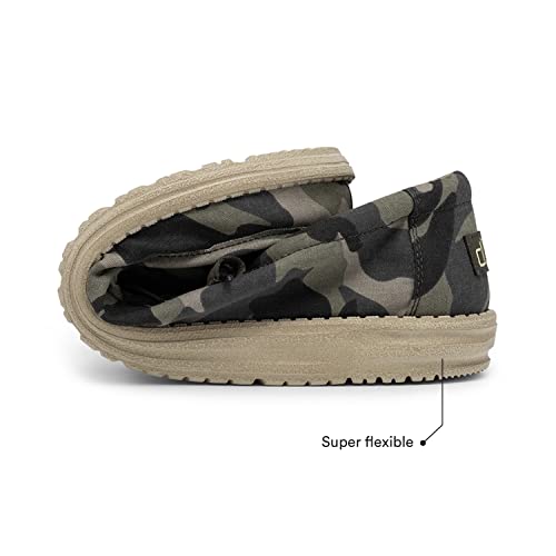 Hey Dude Wally - Men's Camo Shoe Deals Outlet